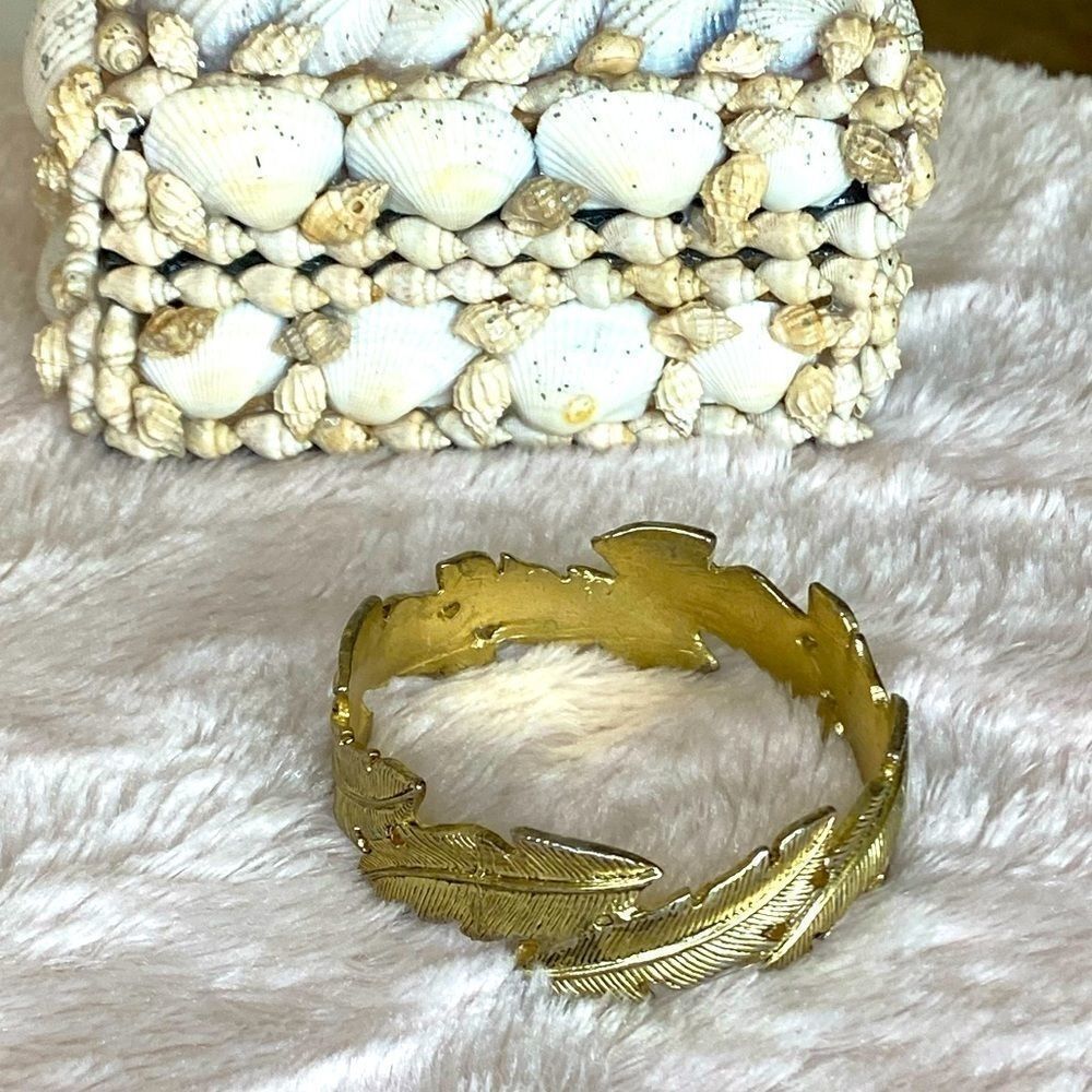 ❤️Gold Plated Leaf Bracelet